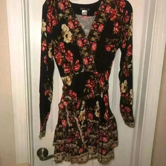 Venus floral printed peasant dress bohemian black red boho tiered autumn size 16 - Picture 10 of 16